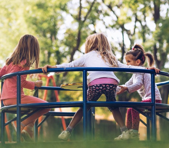 KIDS PLAY AREA